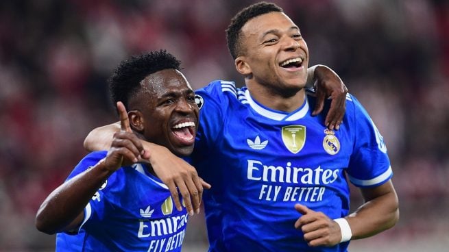 Vinicius y Mbappé celebrando un gol ante el Olimpacos. (Europa Press)