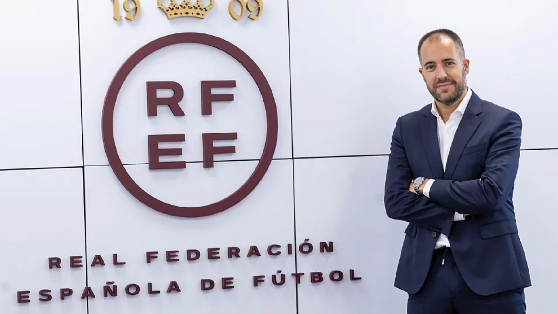 Fran Soto bendice el esperpéntico arbitraje de Quintero en el Bernabéu: Satisfechos con él