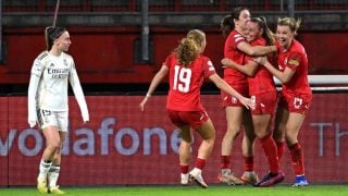 Las jugadoras del Twente celebran un gol. (UEFA)