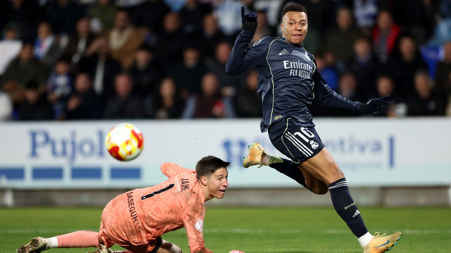 Mbappé negocia su renovación con Nike... con Adidas al acecho