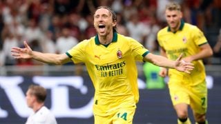 Luka Modric celebra un gol con el Milan. (EFE)