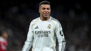 Kylian Mbappé en un partido del Real Madrid. (Europa Press)