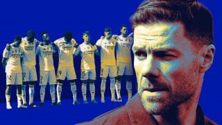 Xabi Alonso y los jugadores del Real Madrid,