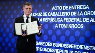 Toni Kroos. EP