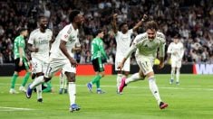Los jugadores del Real Madrid celebran el gol de Asencio. (Getty)