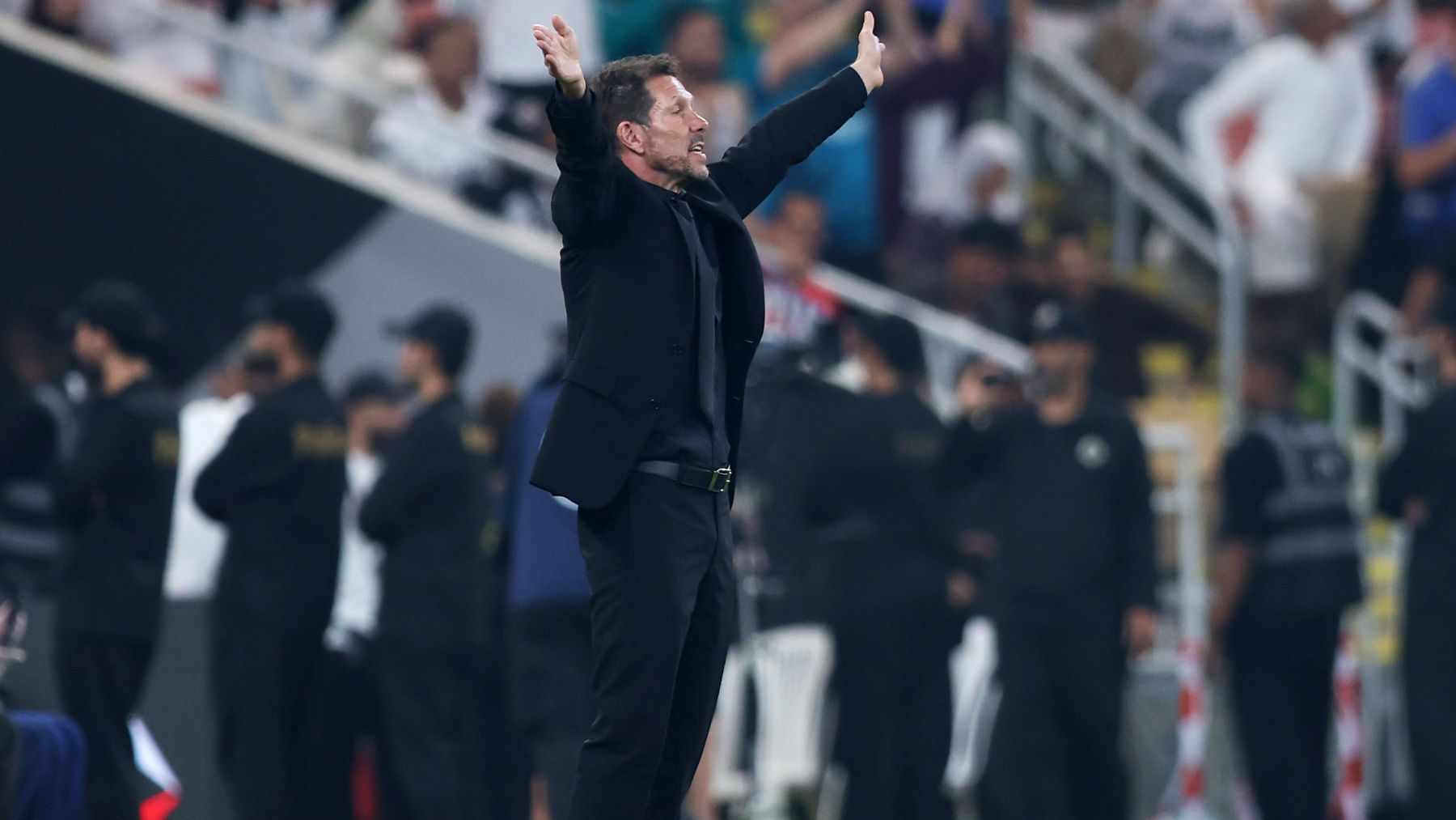 Simeone: No tengo nada que decir de Vinicius, lo que pasa en el campo se queda en el campo