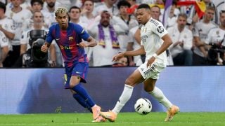 Mbappé y Lamine Yamal en el último Clásico. (Getty)