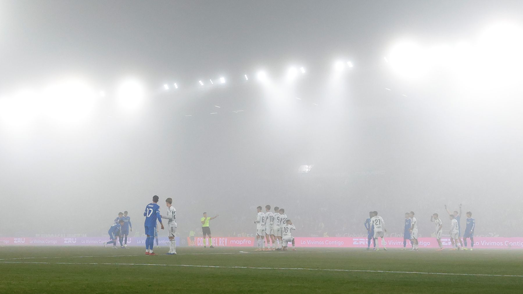 Las redes arden con la niebla en el Belmonte: los mejores memes del Albacete-Real Madrid