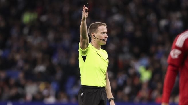 árbitro Arbeloa Bernabéu