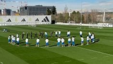 Así fue el minuto de silencio en Valdebebas.