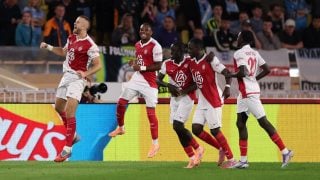 Eric Dier (izquierda) celebra su gol ante el Manchester City del pasado mes de octubre. (Getty)