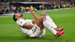 Bellingham, tras caer lesionado contra el Rayo. (Getty)