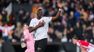 Umar Sadiq pide perdón a Mestalla tras marcar contra el Athletic. (EP)