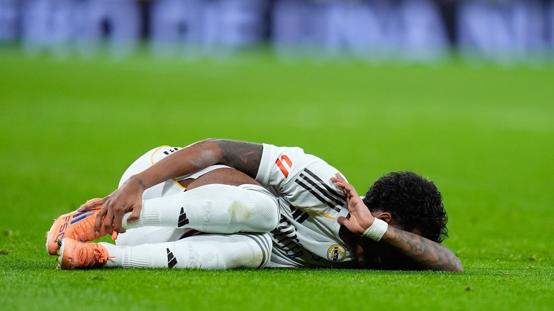 Rodrygo se rompe y deja al Real Madrid tiritando para Mestalla con sólo cuatro atacantes