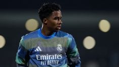 Endrick en un calentamiento con el Real Madrid. (Europa Press)