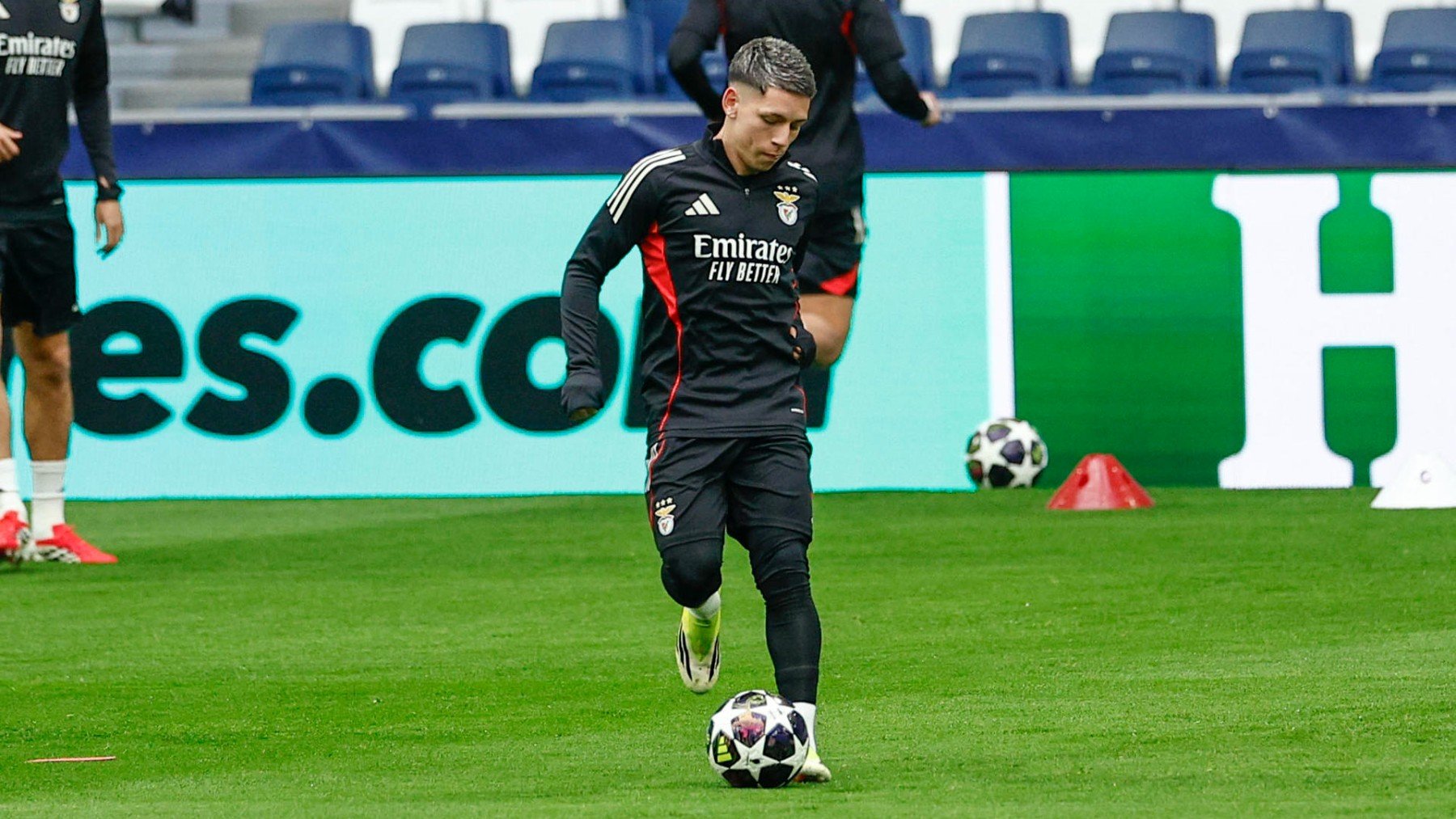 La UEFA desestima el recurso del Benfica y Prestianni no jugará en el Bernabéu