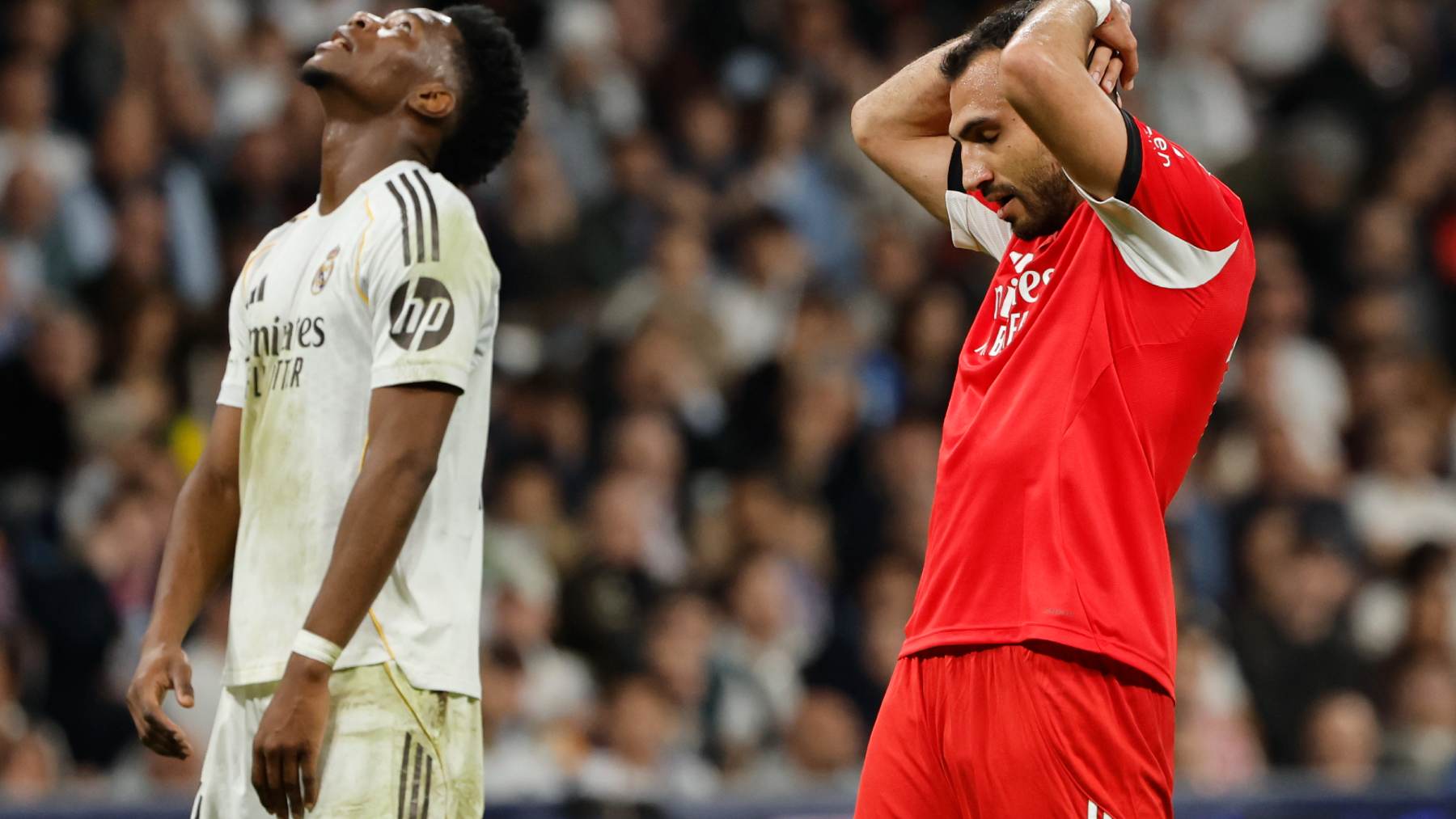 Vinicius baila al Benfica