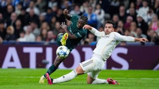 Doku y Asencio, en el Real Madrid-Manchester City de la fase de liga. (EP)