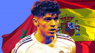 Thiago Pitarch y las banderas de Marruecos y España.