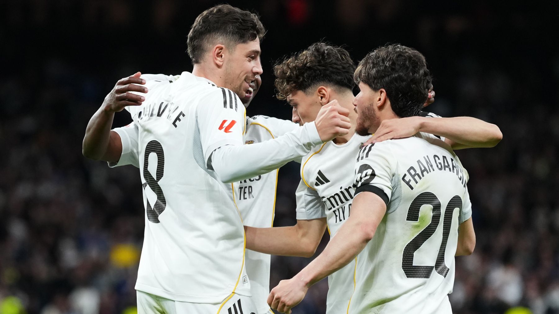 Valverde cierra su semana fantástica en la fiesta de La Fábrica