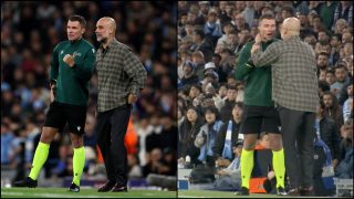 Pep Guardiola, con el cuarto árbitro. (Getty/Movistar)
