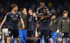 Varios futbolistas del Real Madrid celebran el pase a cuartos de Champions