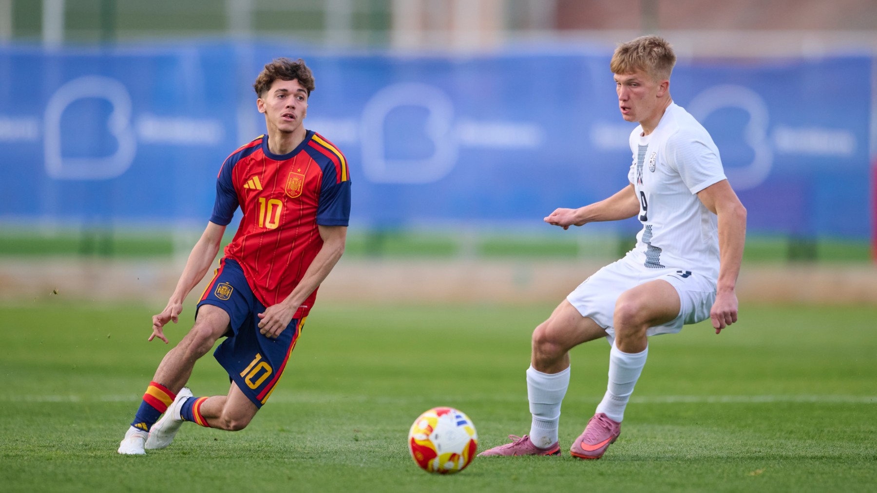 Thiago Pitarch es de élite: lidera a España en la goleada sobre Eslovenia