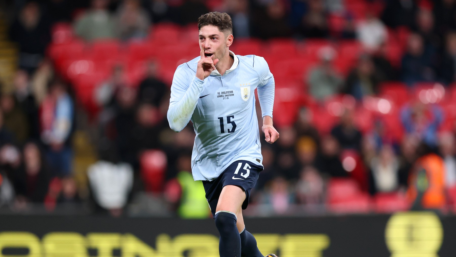 Valverde silencia a Inglaterra en Wembley