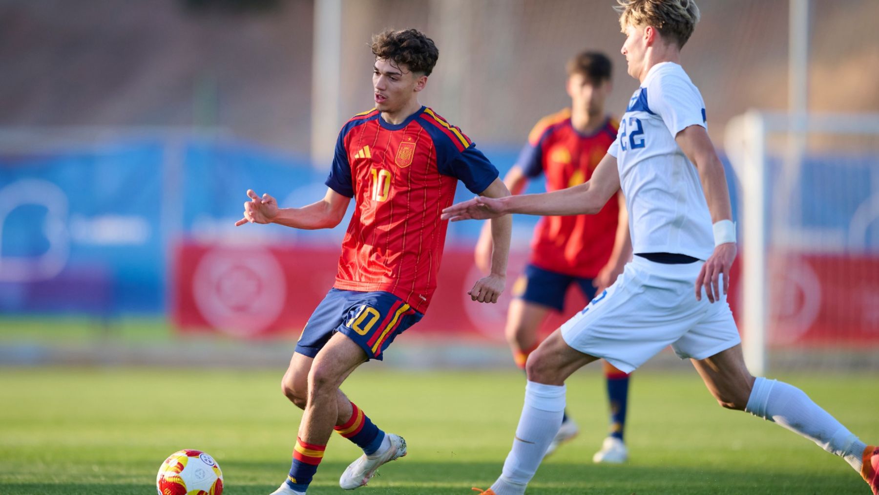 Thiago Pitarch maravilla en el festival de España en Benidorm