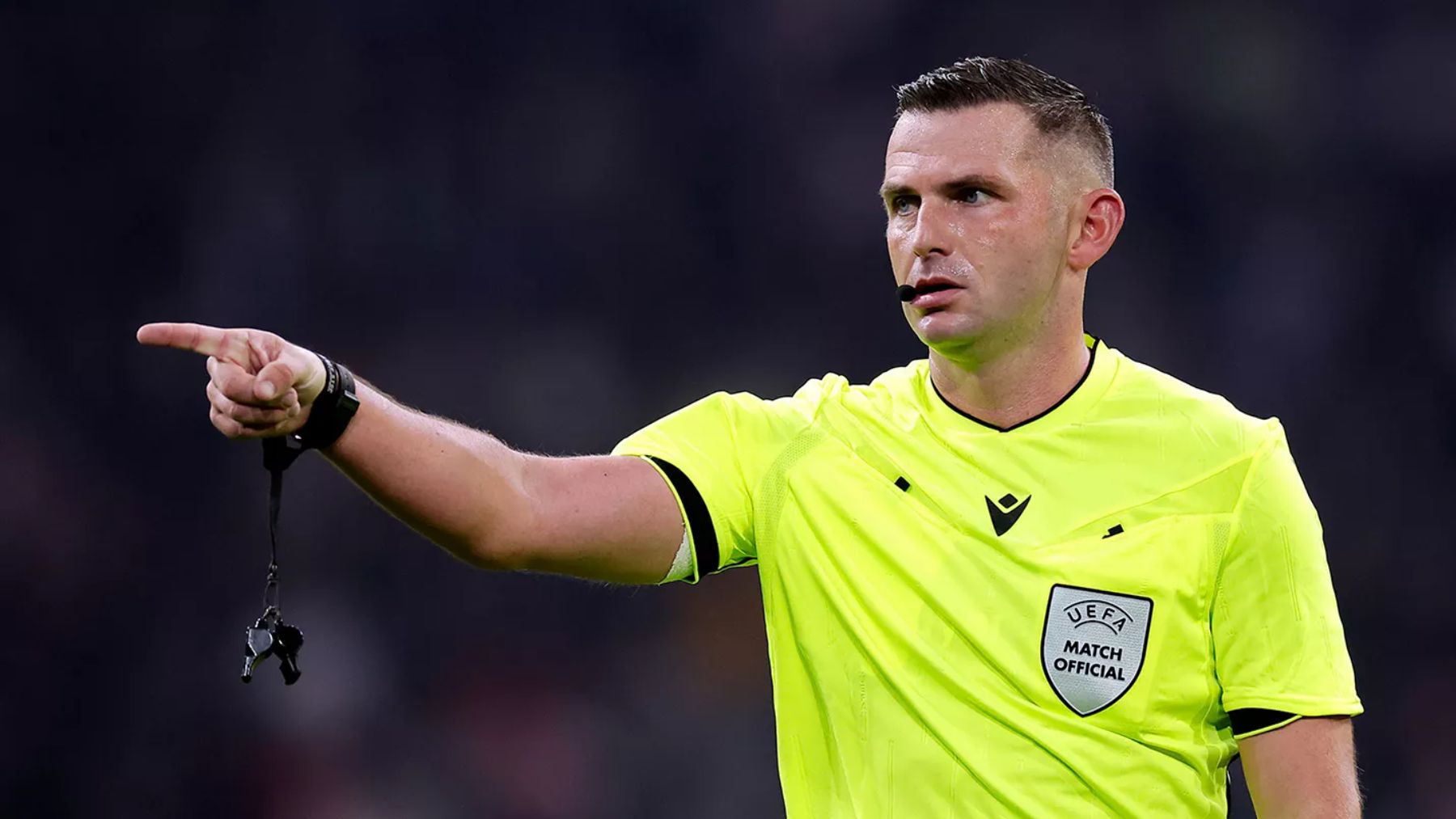 El inglés Michael Oliver pitará al Real Madrid en la ida de cuartos de Champions contra el Bayern