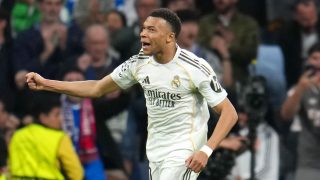 Mbappé celebra el gol. (Getty)