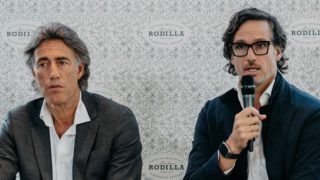 Feliciano López y Gerard Tsobanian, director y CEO del Mutua Madrid Open. (Cedida)