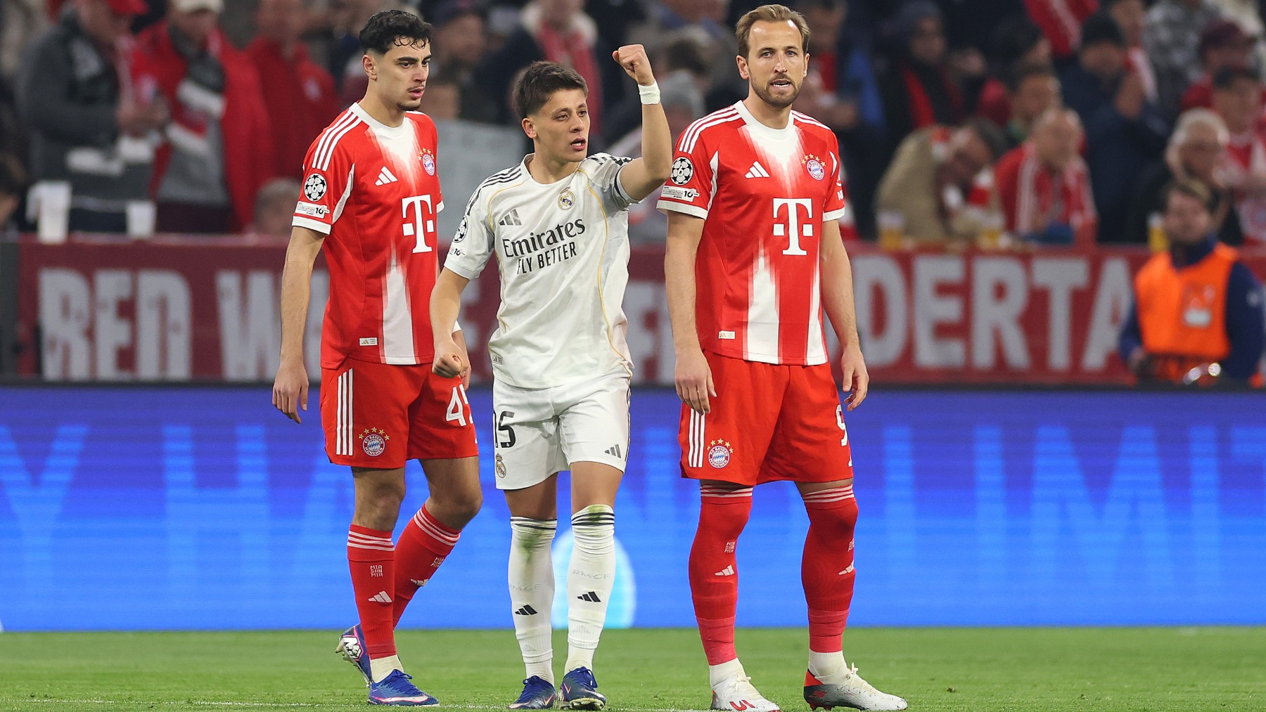 La noche de Arda Güler en Múnich: doblete con gol a los 34 segundos y otro espectacular de falta