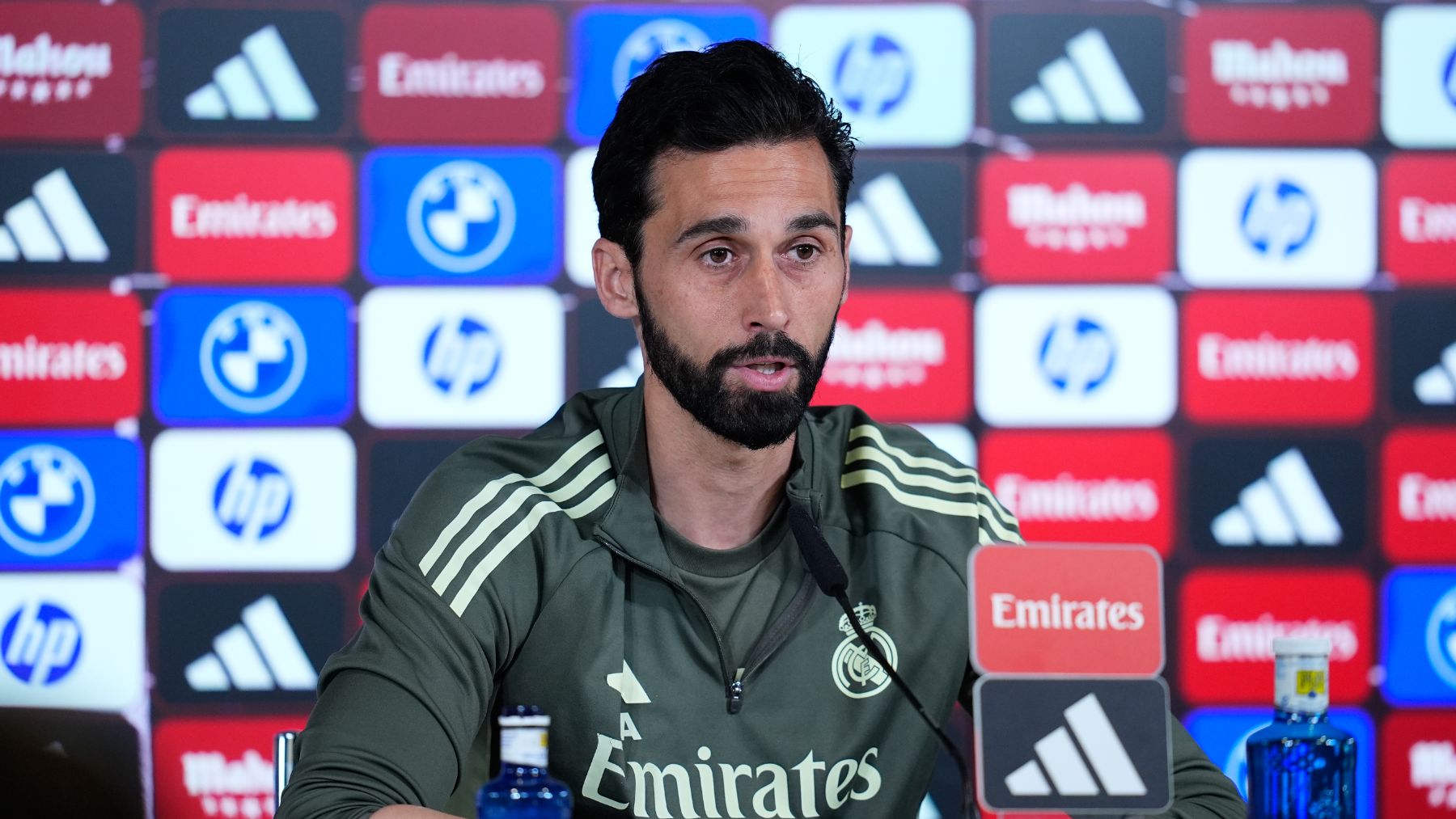 Arbeloa: Tenemos que mostrar la ambición de los grandes partidos, es la asignatura a mejorar