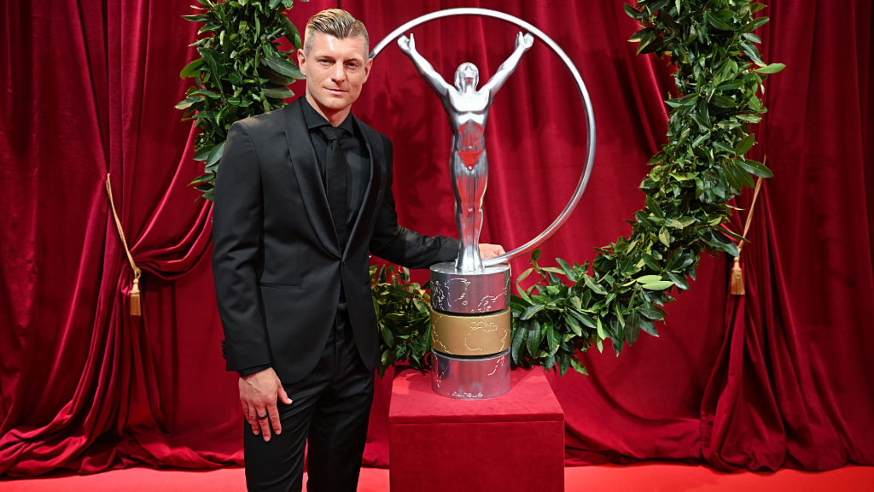 Kroos vuelve a reinar en Madrid y gana el Laureus a la Inspiración Deportiva