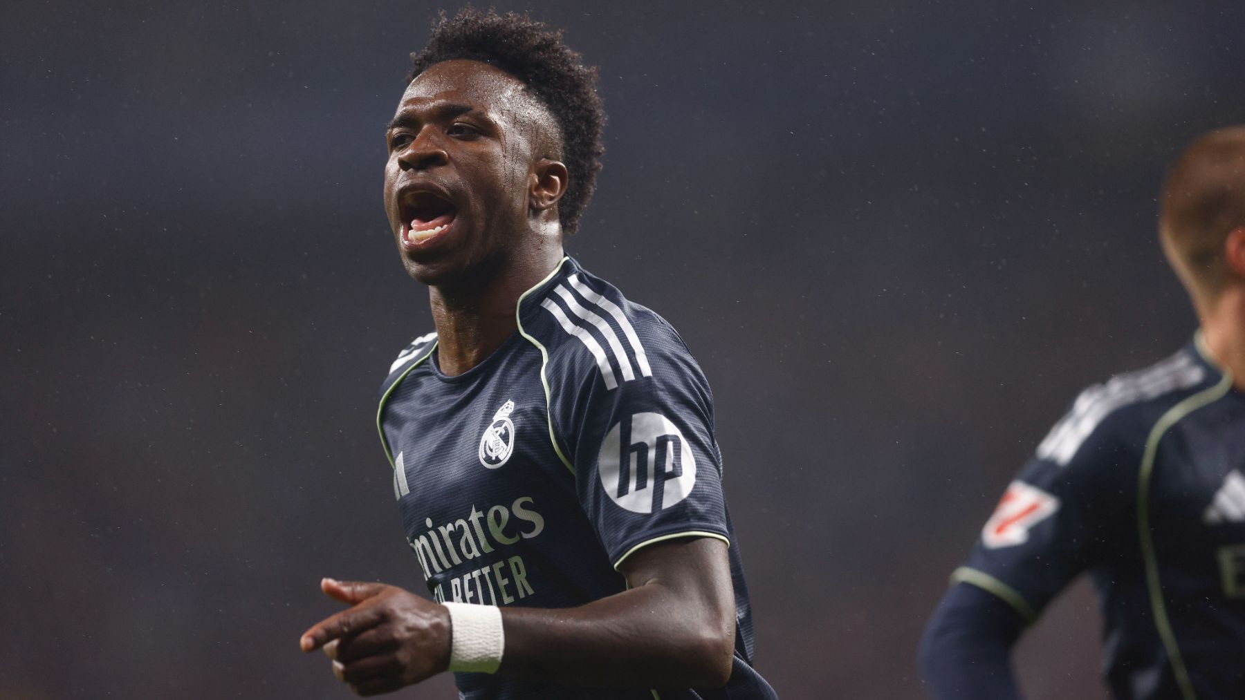 La impresionante lista de leyendas del Real Madrid en la que ha entrado Vinicius tras su doblete al Espanyol