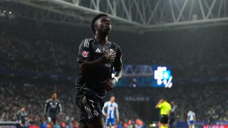 Vinicius celebrando un gol. (Getty)