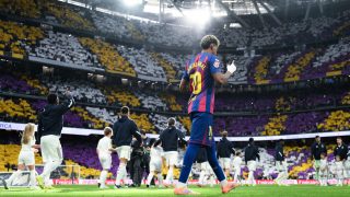 Real Madrid y Barcelona en el Clásico de ida. (Foto: Getty)