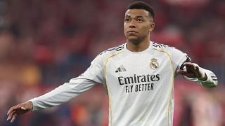 Kylian Mbappé en un partido del Real Madrid. (GETTY)