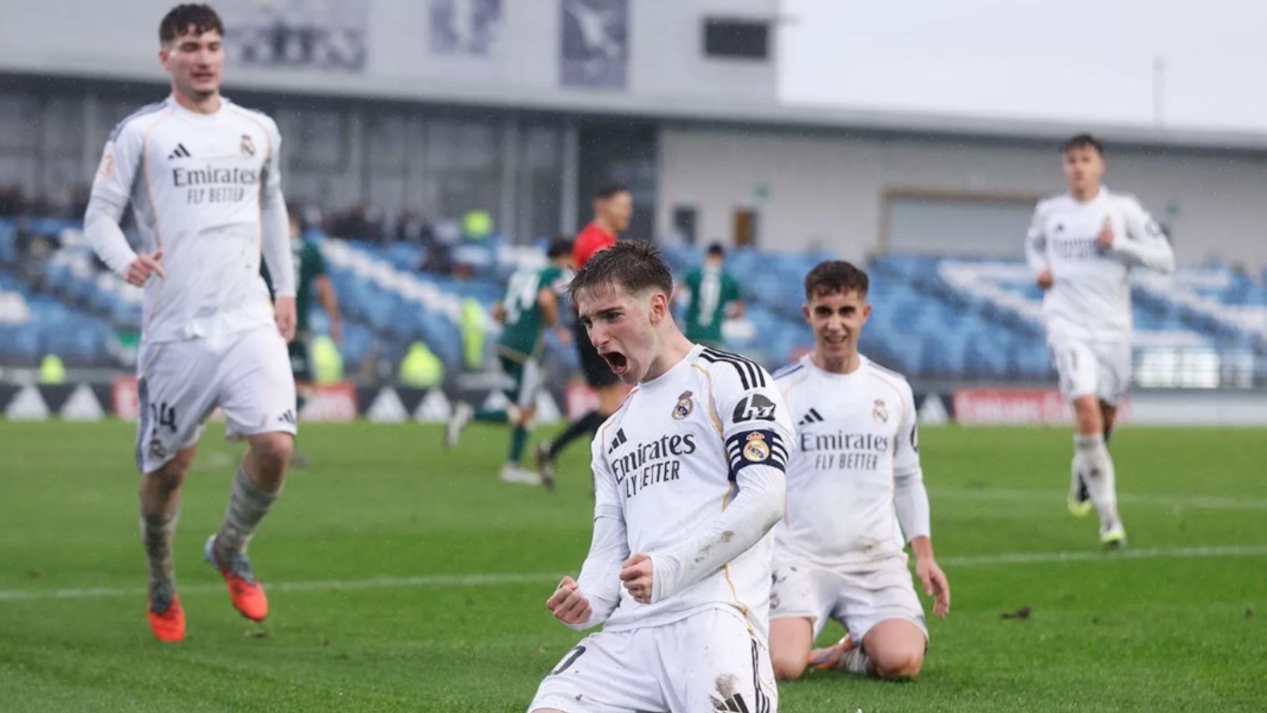 El Castilla busca asegurar el playoff de ascenso a Segunda en un ambiente infernal en Cáceres
