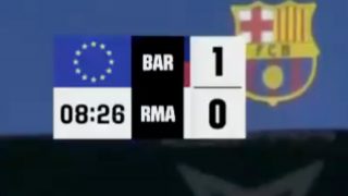 La bandera de Europa en el marcador. (TV)