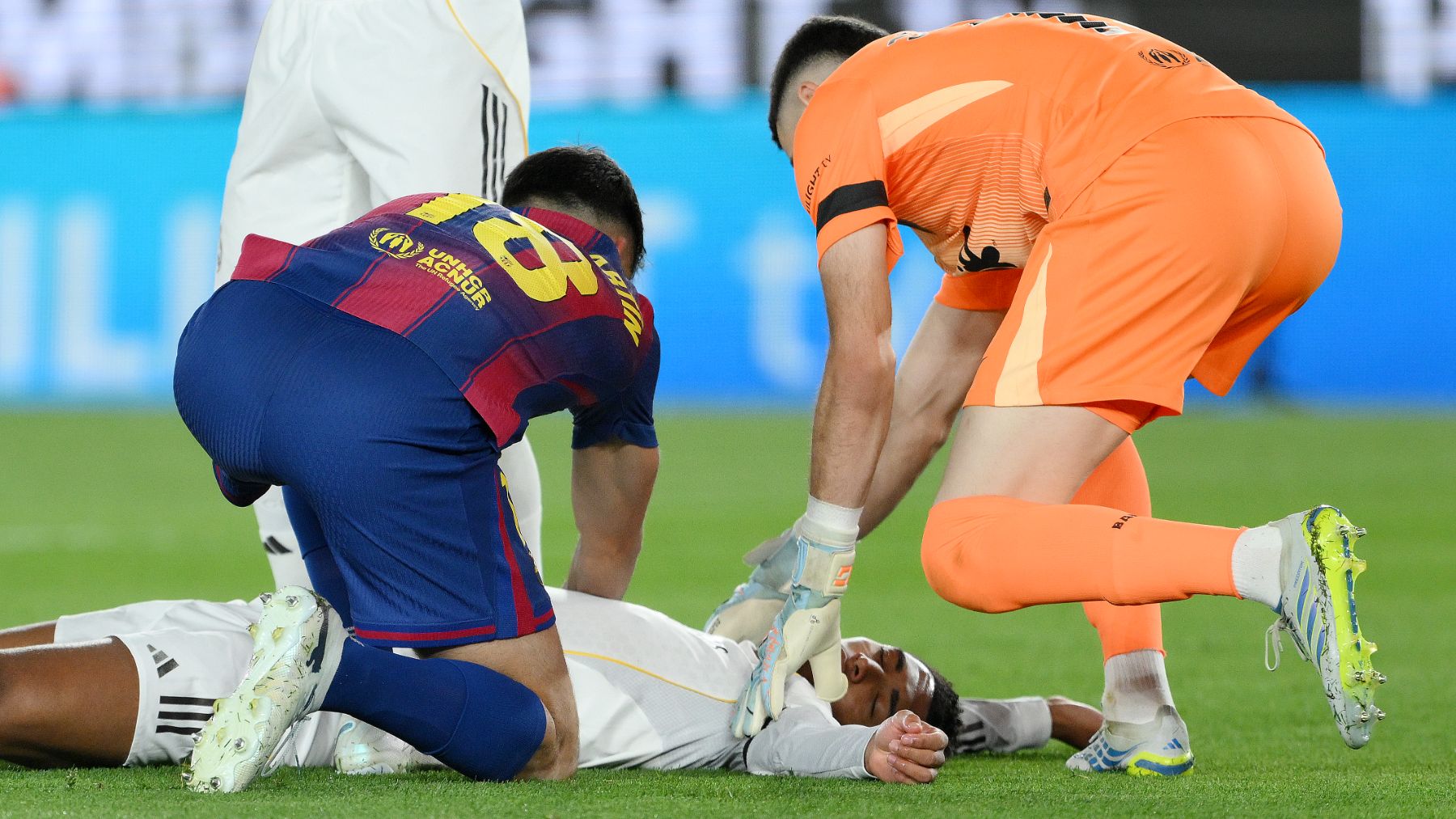 ¡Cómo para no quejarse, Florentino! El CTA reafirma que no hubo penalti a Bellingham en el Clásico