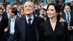 Florentino Pérez e Isabel Díaz Ayuso en el Santiago Bernabéu. (EP)