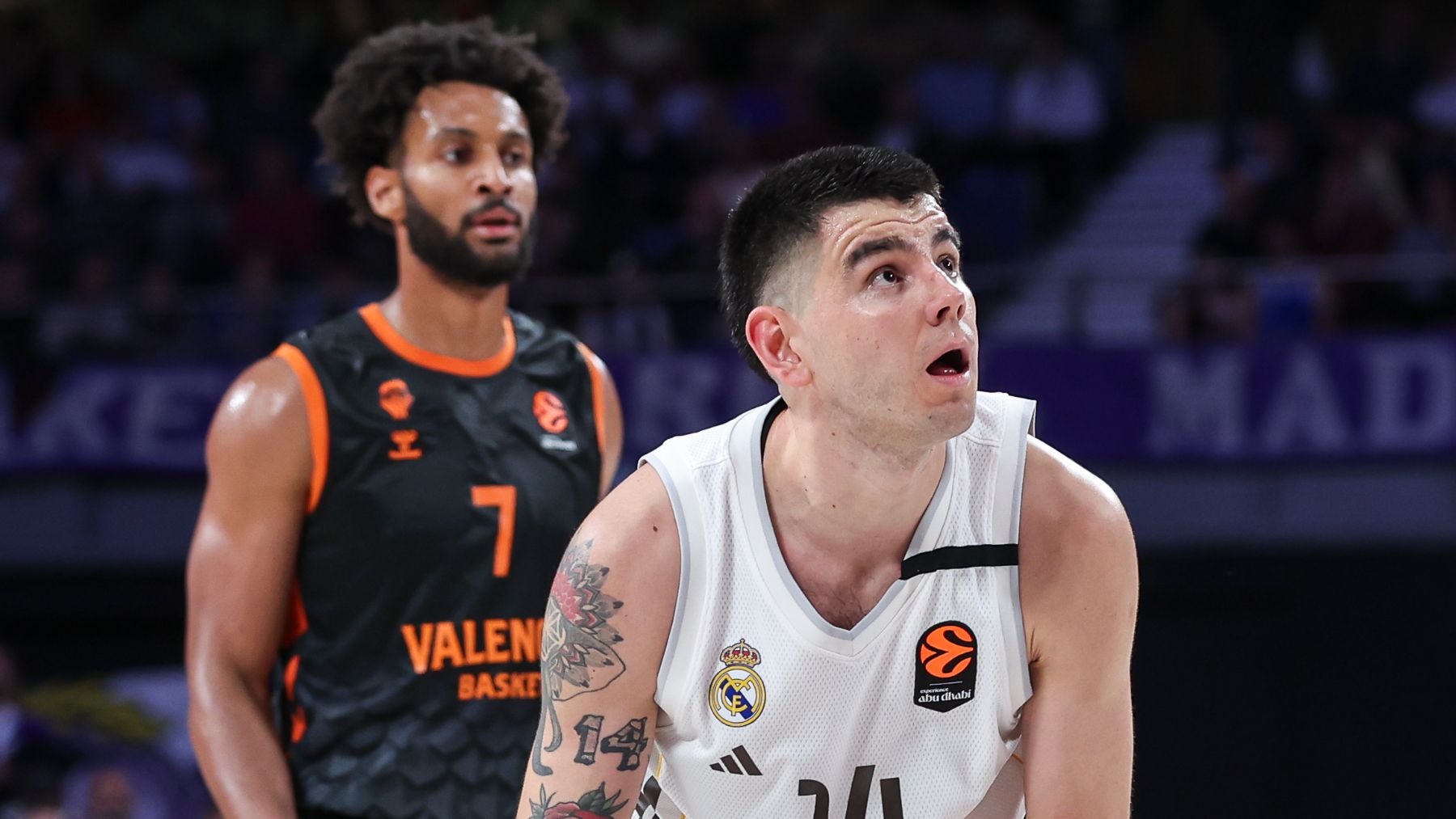 Deck: No soy muy fan del baloncesto, este año sólo he visto el play off de la Euroliga