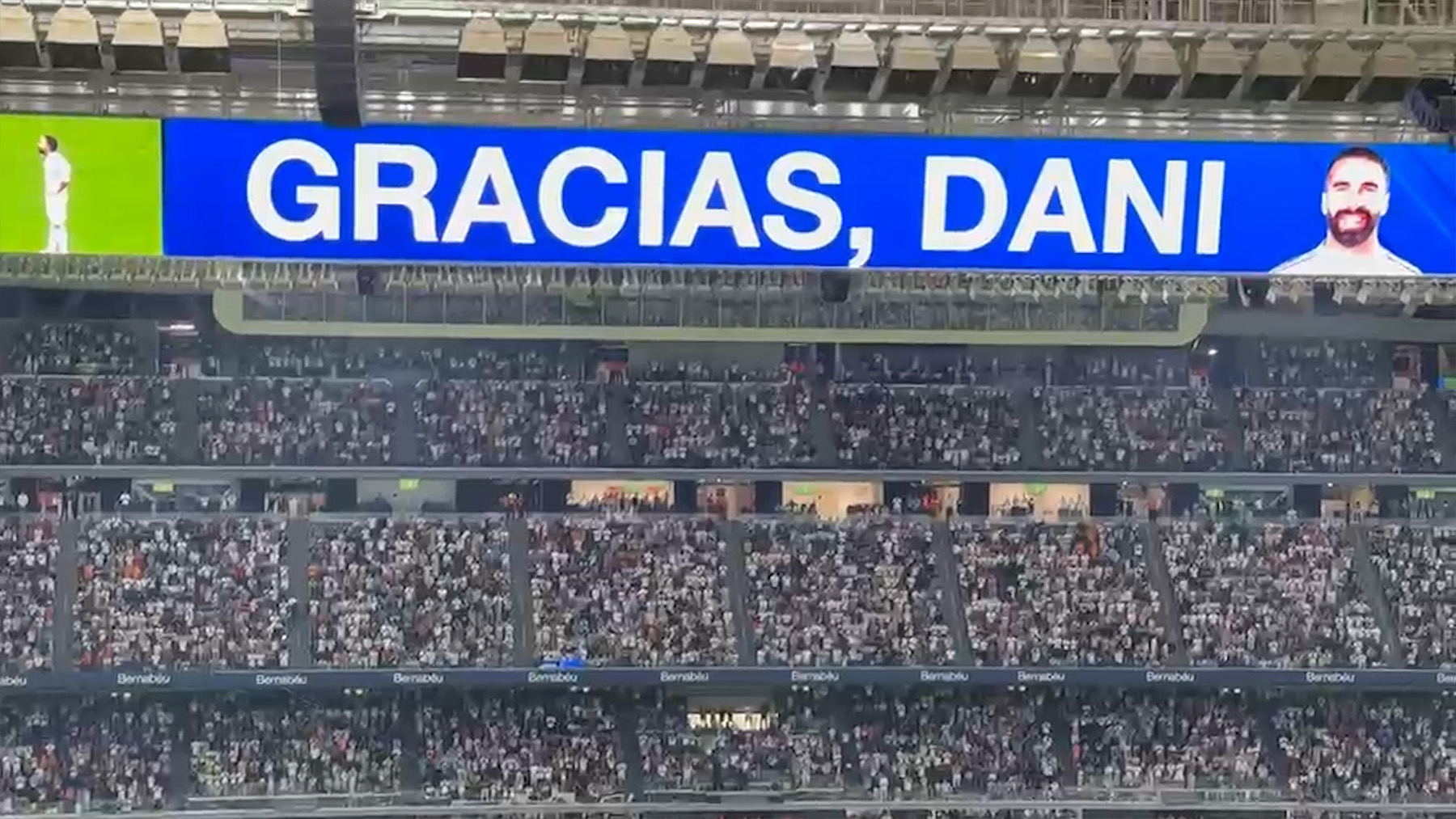 Para la historia: así fue la espectacular despedida del Bernabéu a Carvajal