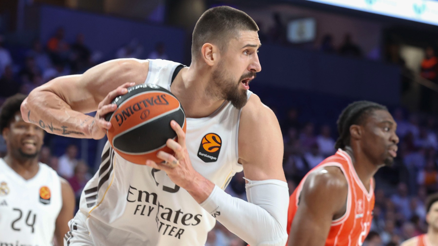 Real Madrid Alex Len