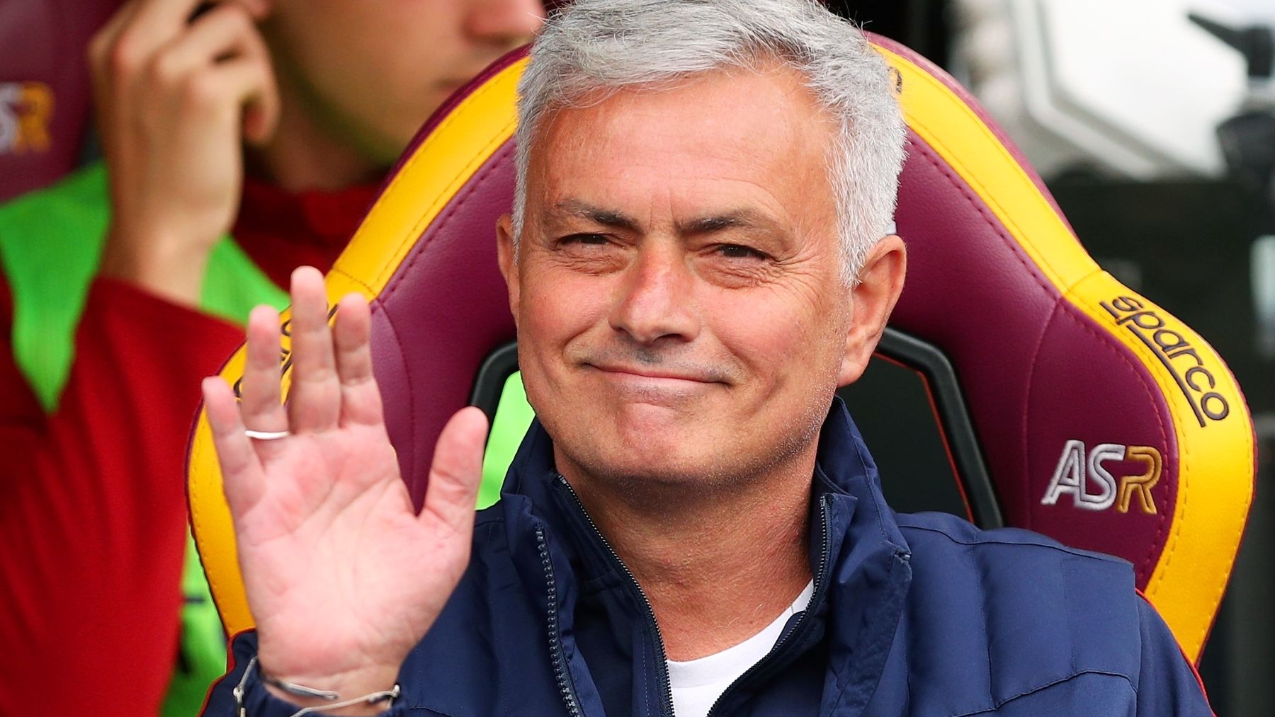 Mourinho, durante un partido con la Roma. (Foto: EP)