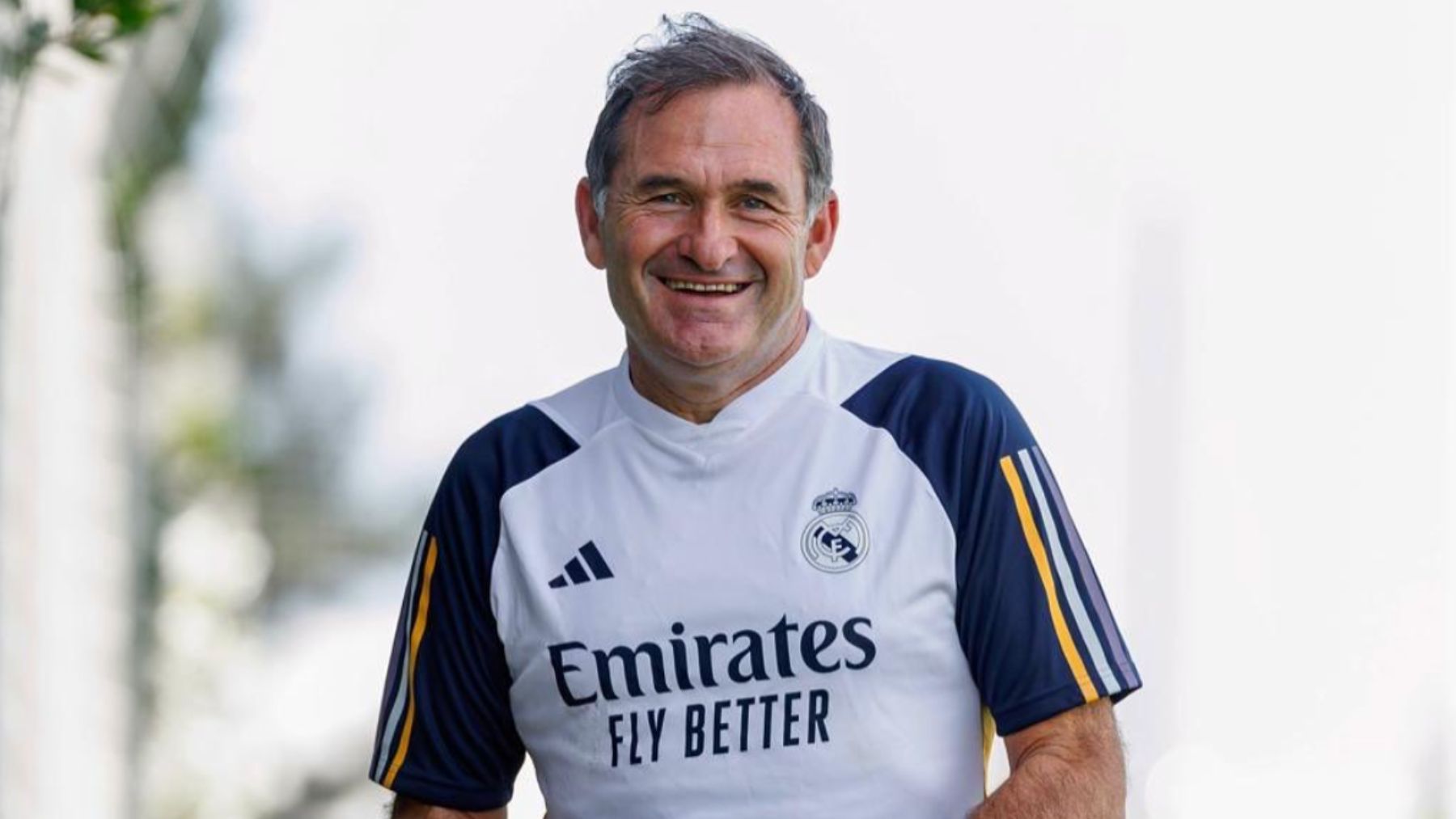 Luis Llopis, histórico entrenador de porteros, se despide del Real Madrid: «Increíble vivirlo y sentirlo»