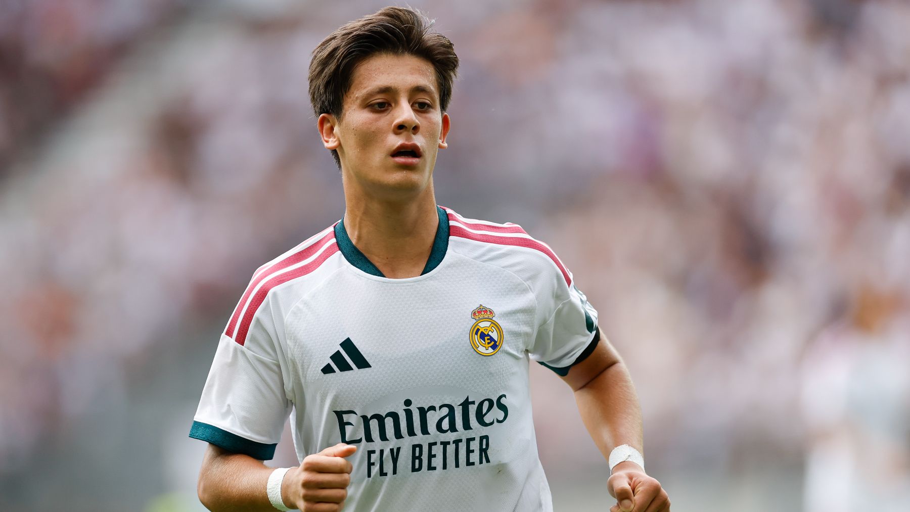 Espanyol – Real Madrid, en directo hoy: alineaciones, dónde ver online y goles del partido de la Liga en tiempo real