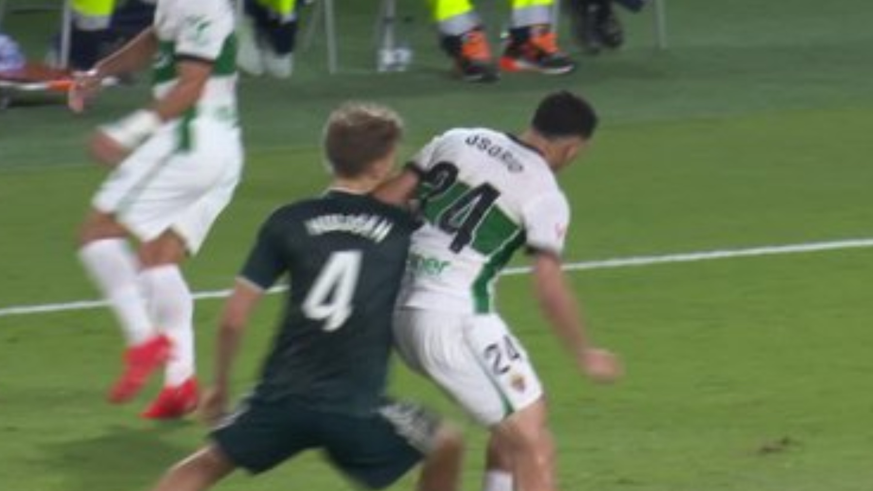 codazo Osorio Huijsen Elche Real Madrid